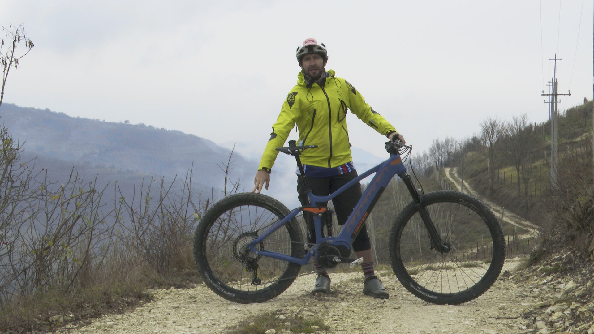 specialized turbo levo vs cannondale moterra